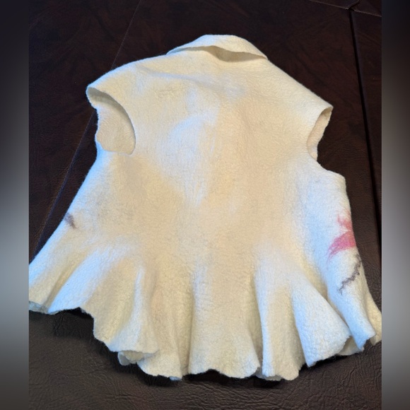 Ivory Felted Wool Floral Ruffle Vest - Picture 3 of 8